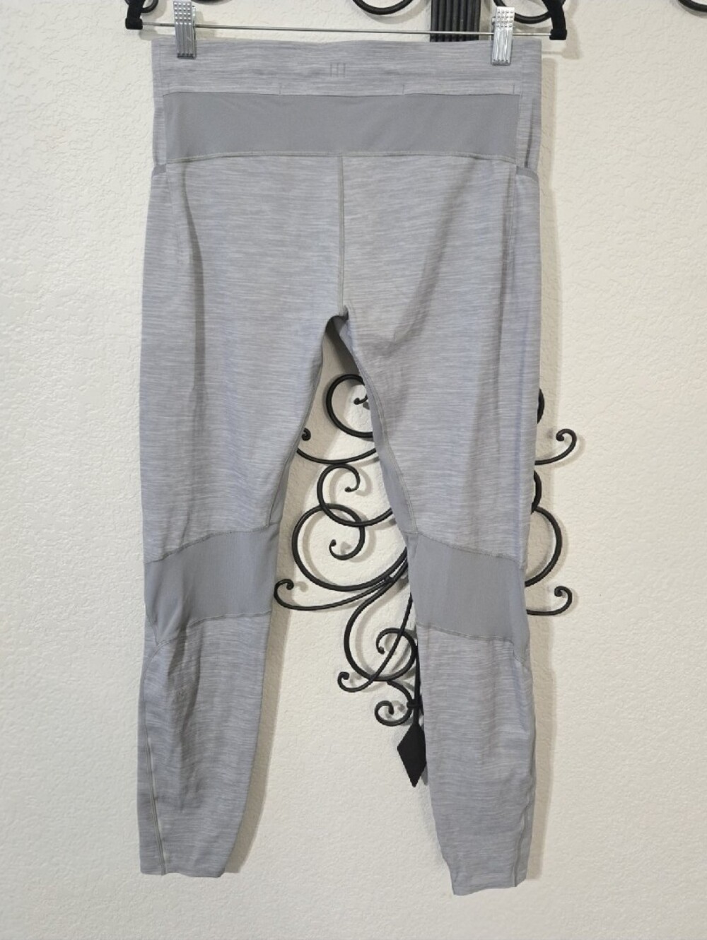 LULULEMON Surge Tights | L - Picture 4 of 8